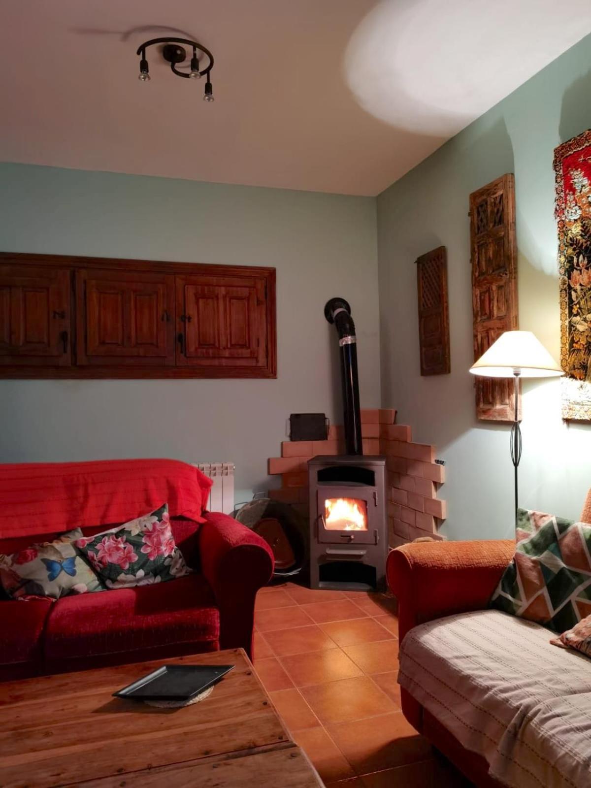 Tres Navios En El Mar Casa Rural De 10 Habitaciones Con Bano Individual Precios Web Montejo de Tiermes Екстериор снимка